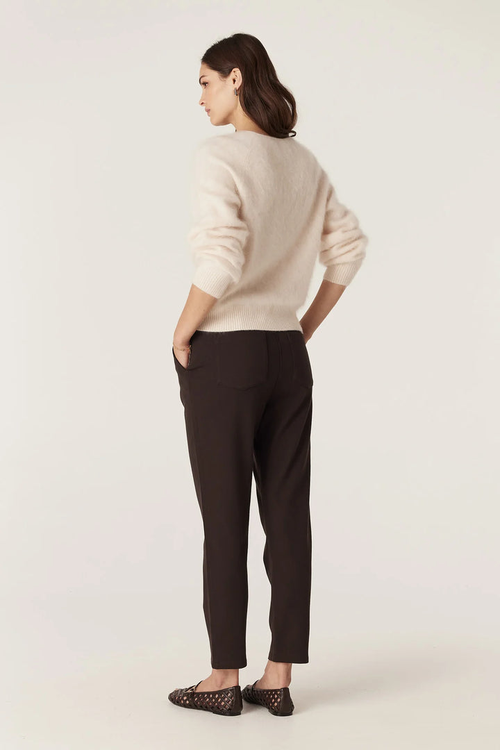 Cable Melbourne Brushed Cashwool V Jumper - Parchment - Shop 9