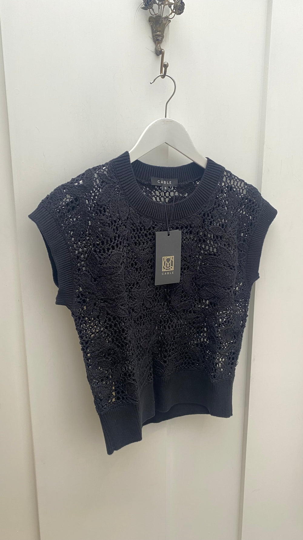 Cable Melbourne Shadow Lace Knit Top - Black - Shop 9