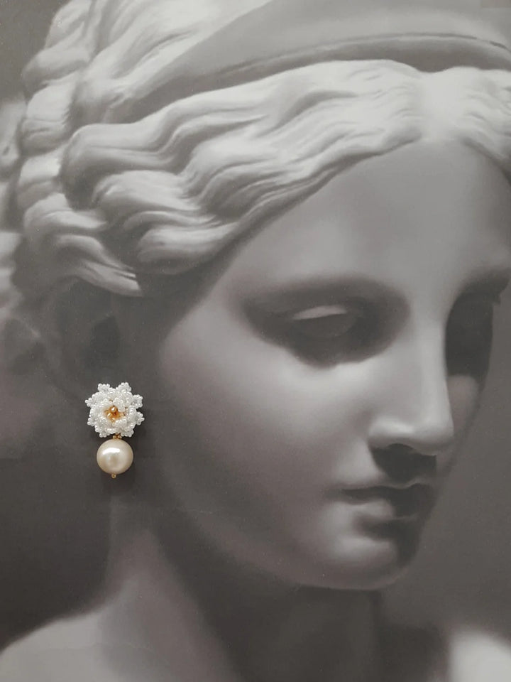 Crystal &amp; Cord Dahlia earrings - Shop 9