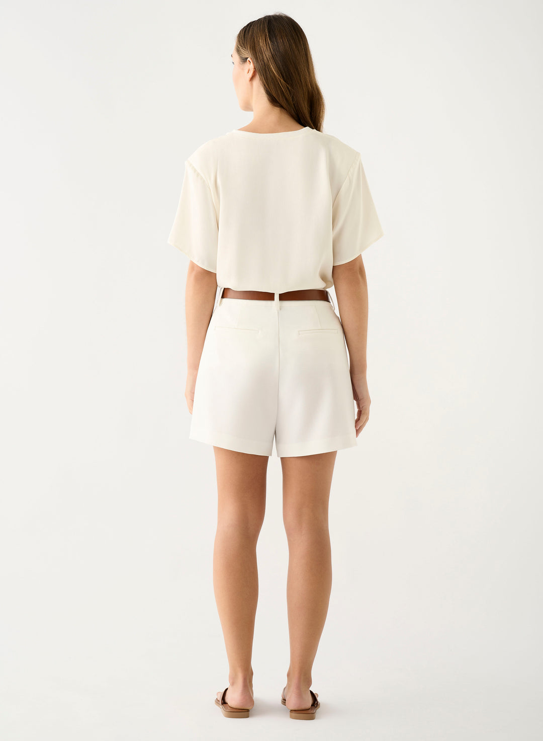 Esmaee Charter Shorts - White - Shop 9