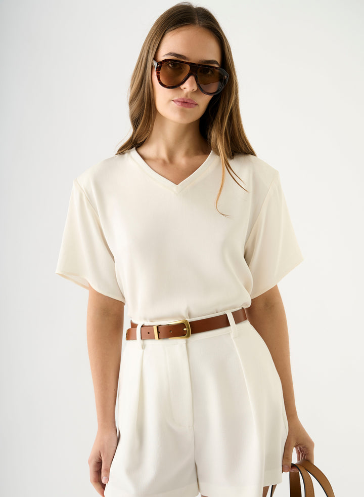 Esmaee Charter Shorts - White - Shop 9