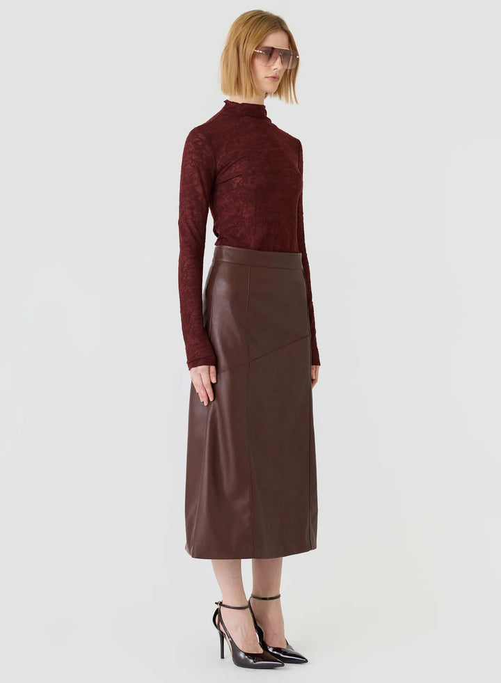 Esmaee Fallow Lace Top - Mulberry - Shop 9