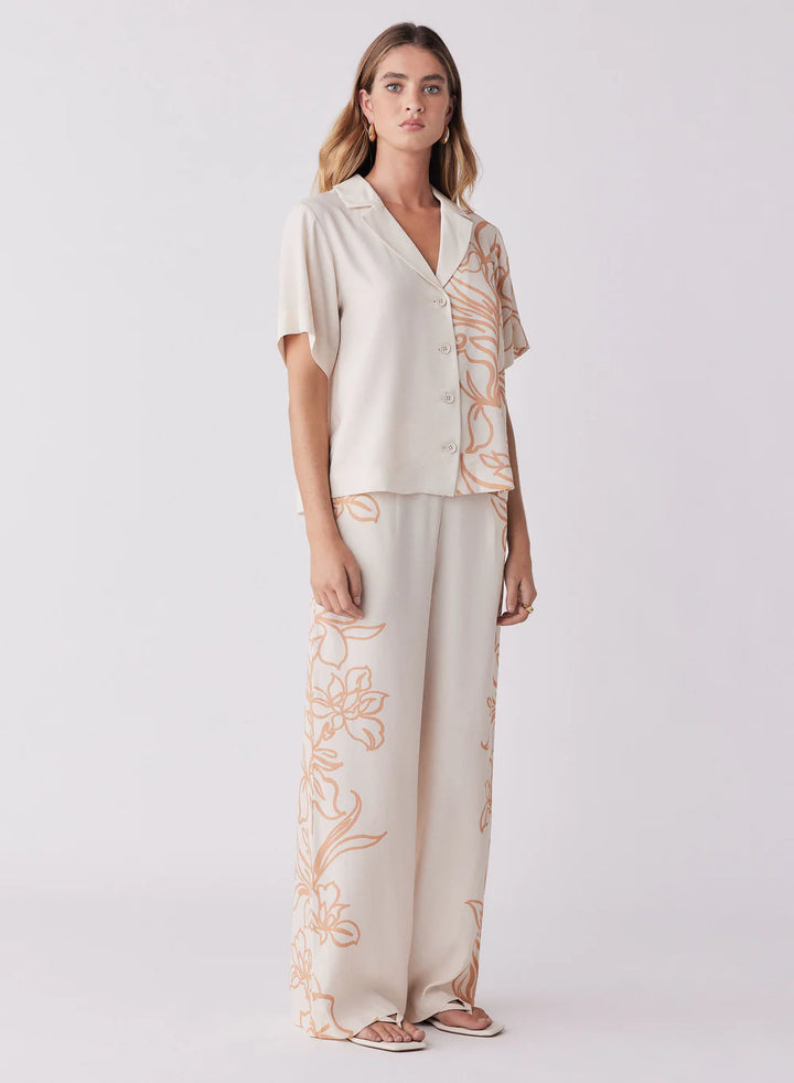 Esmaee Lolita Shirt - Ecru Floral (Pre-Order) - Shop 9