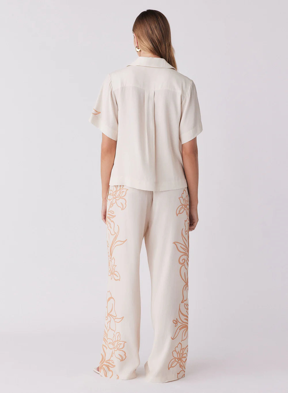 Esmaee Lolita Shirt - Ecru Floral (Pre-Order) - Shop 9