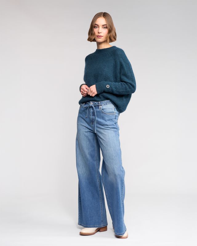 Knewe Goldie Jean - Washed Denim - Shop 9