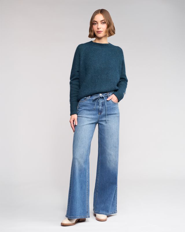 Knewe Goldie Jean - Washed Denim - Shop 9