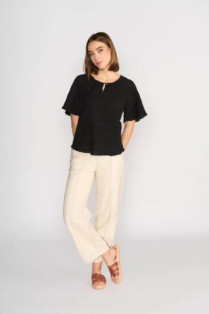Knewe Hazel Top - Black - Shop 9