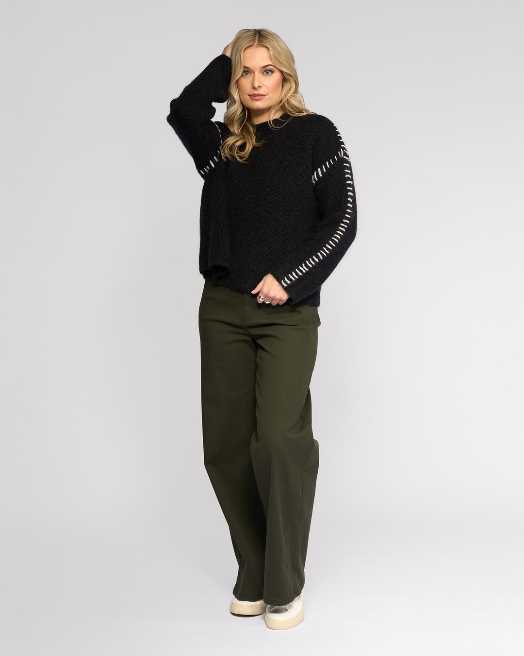 Knewe Lennox Sweater - Black/White - Shop 9