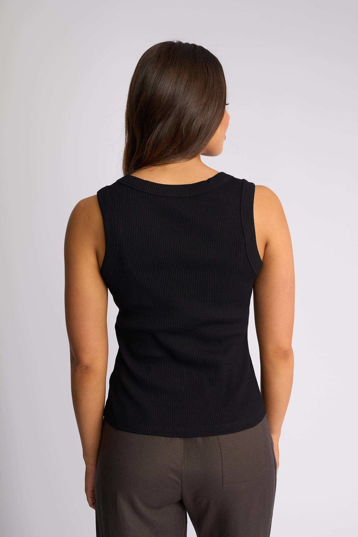 Knewe Riviera Tank - Black - Shop 9