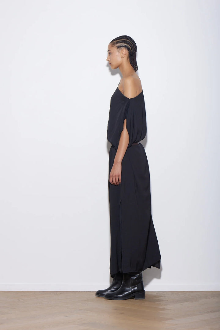 Knuefermann Ava Long Black Resort - Shop 9