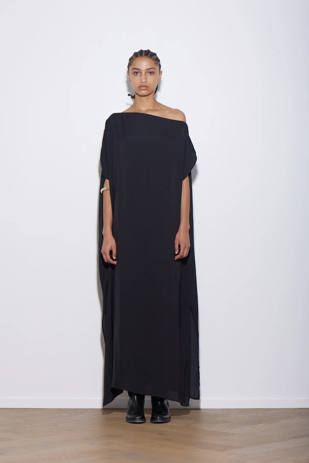 Knuefermann Ava Long Black Resort - Shop 9
