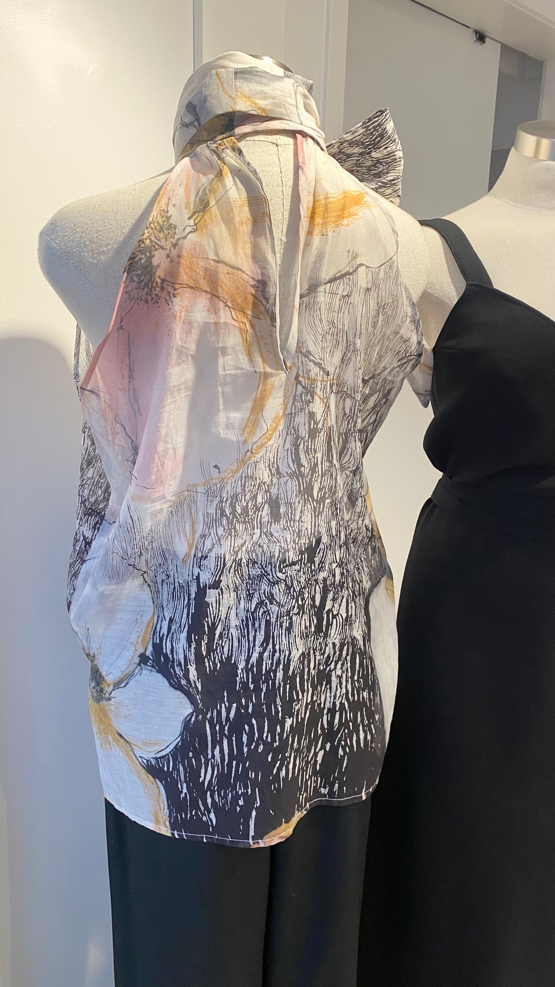 Pearl Halter Top - Sketch Print - Shop 9
