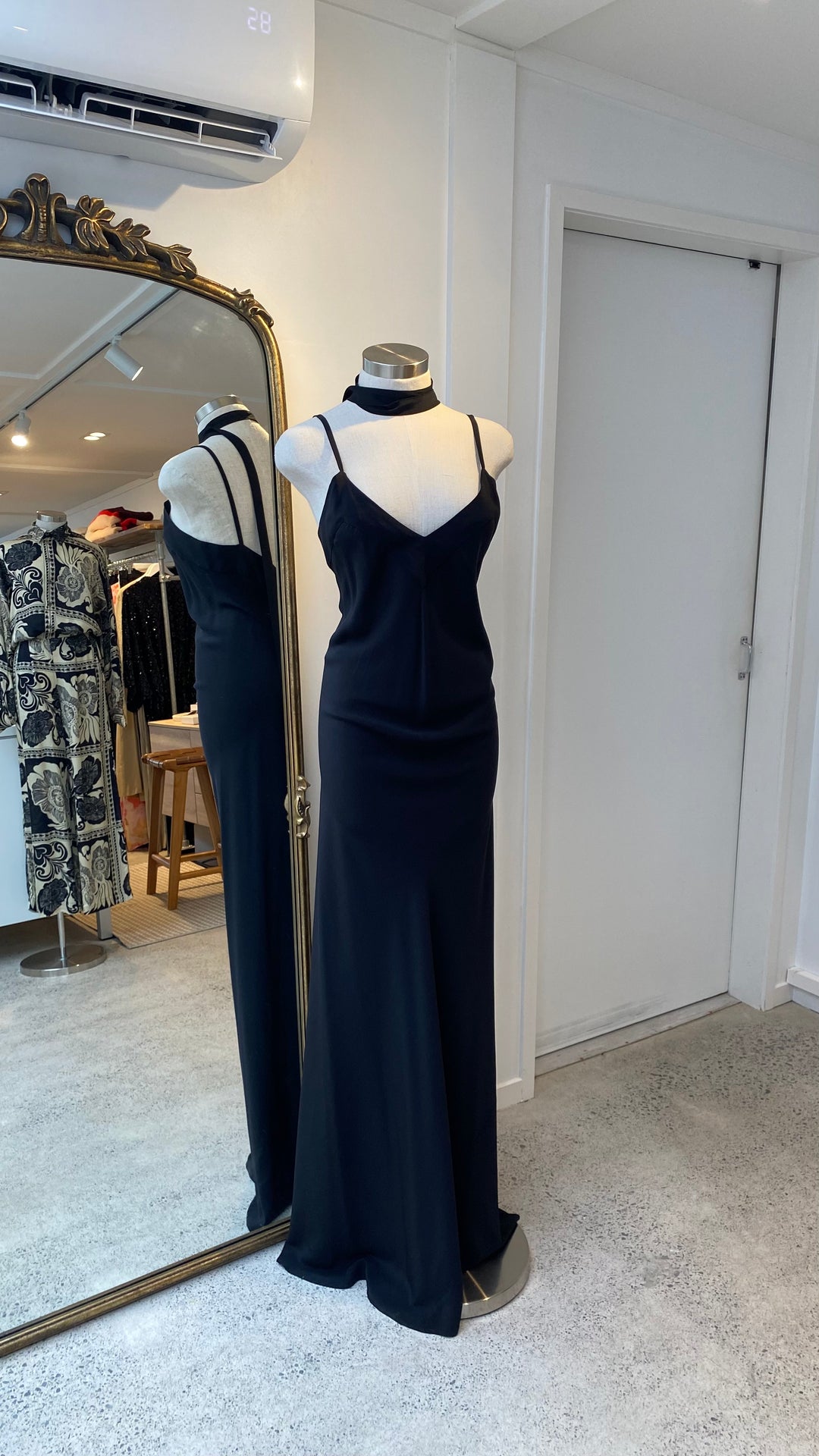 Pearl Lucy Dress - Mascara - Shop 9