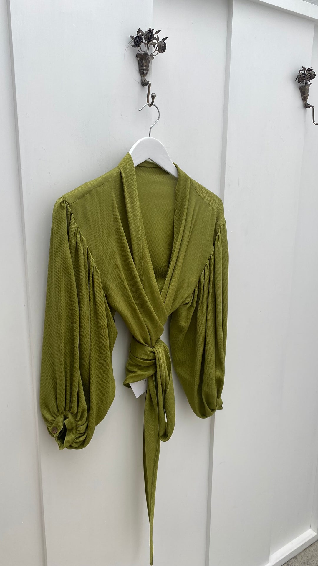 Pearl Romeo Wrap Top - Gecko - Shop 9