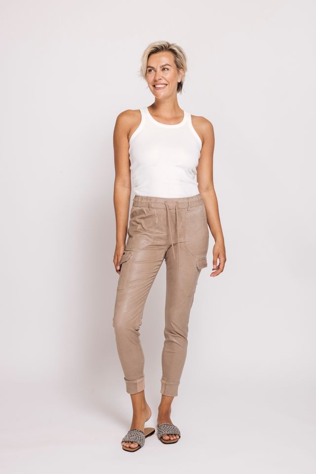 Zhrill Daisey Pants - Sand - Shop 9