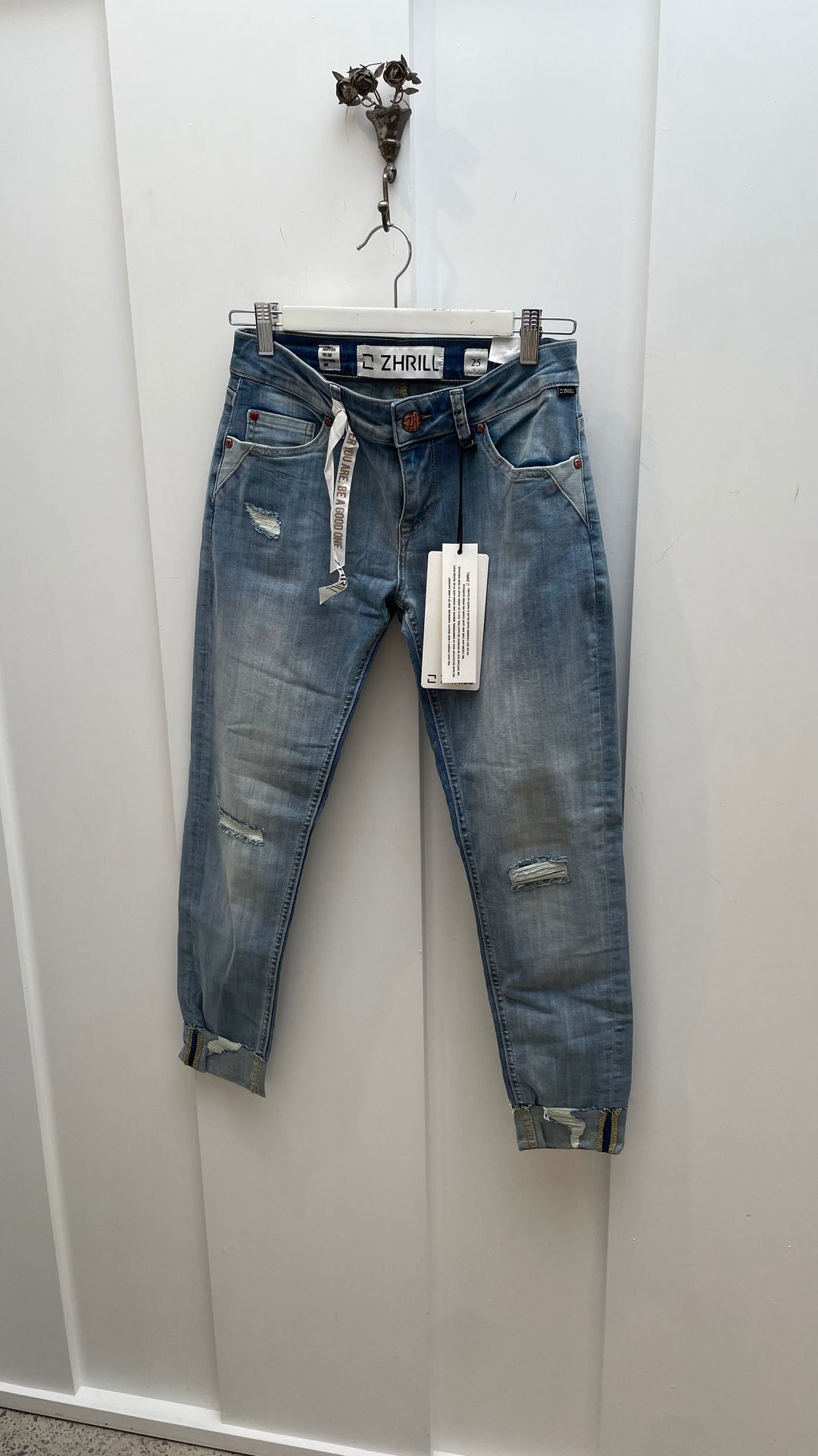 Zhrill Nova Blue Jean - Shop 9
