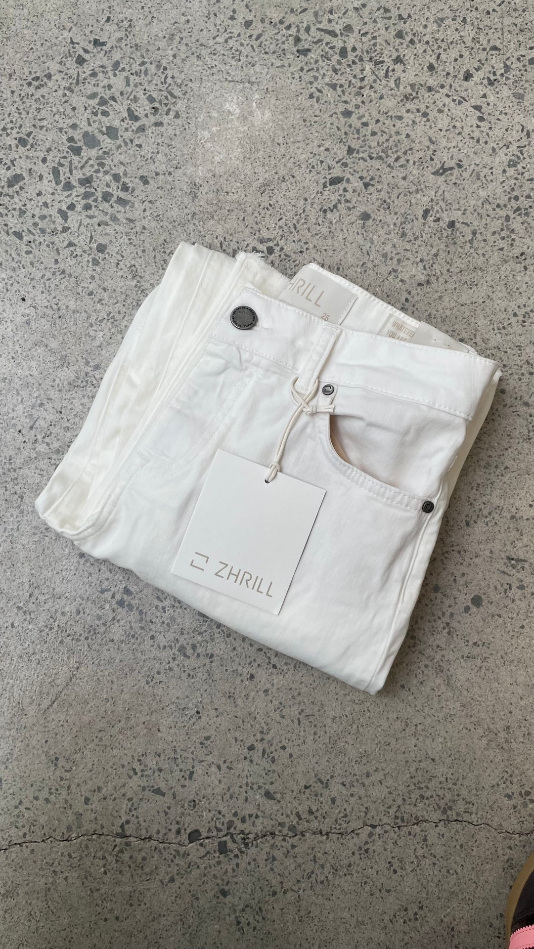 Zhrill Rilla Jean - Off White - Shop 9