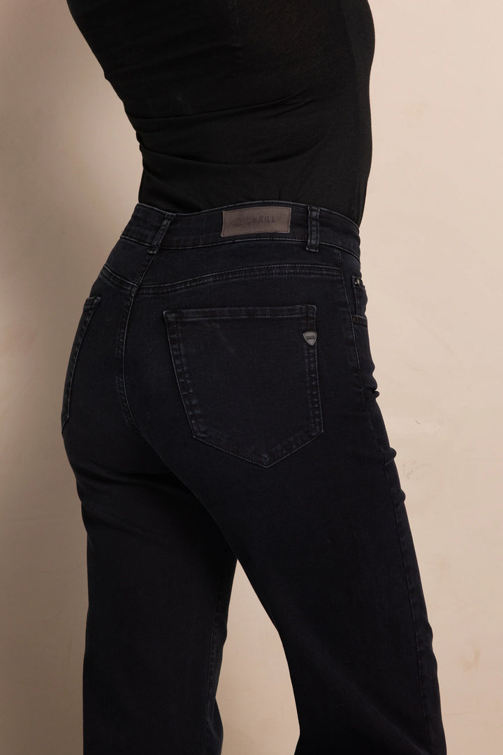 Zhrill Tona Jean - Black - Shop 9