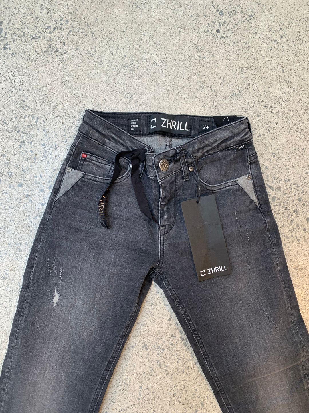 Zhrill Nova Jean - Black - Shop 9